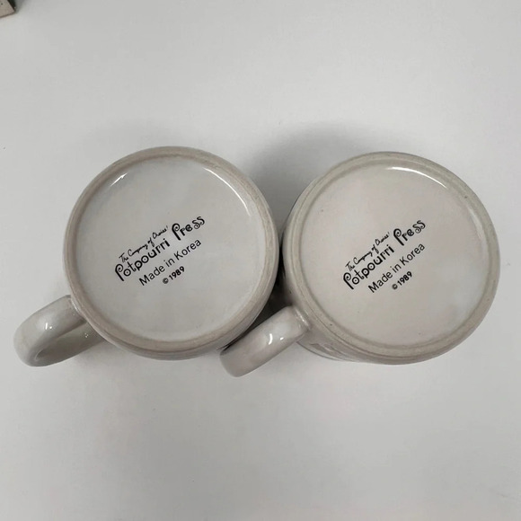 Vintage 1989 Pair of Potpourri Christmas Mugs - Picture 6 of 6